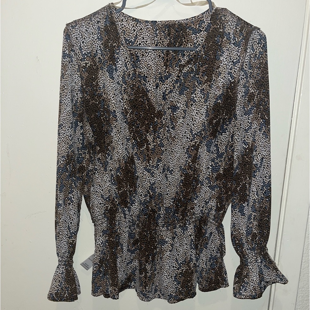 Light material brown with blk for a night out